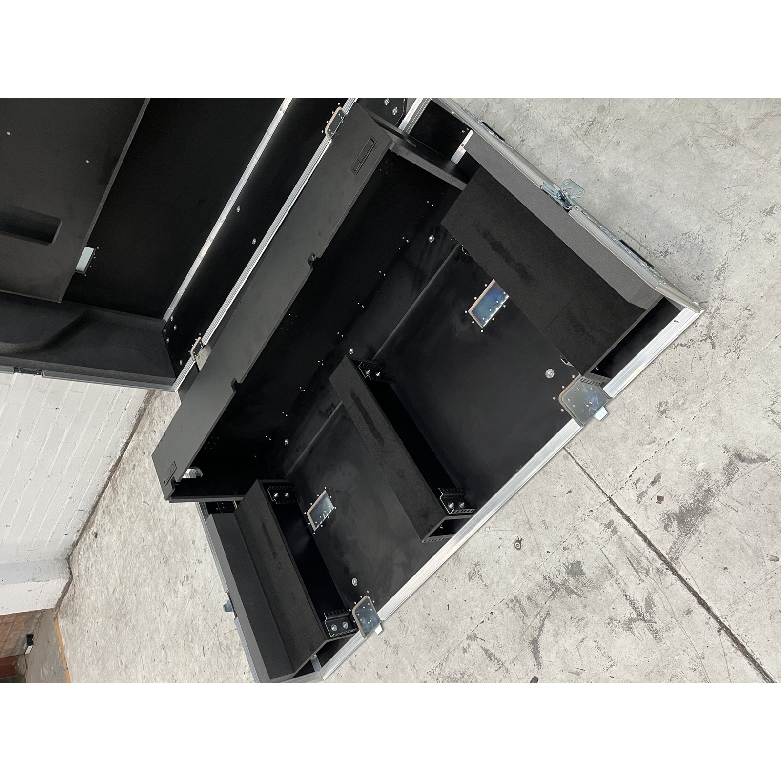 Yamah Rivage PM5 Mixer Flight Case (R-673)